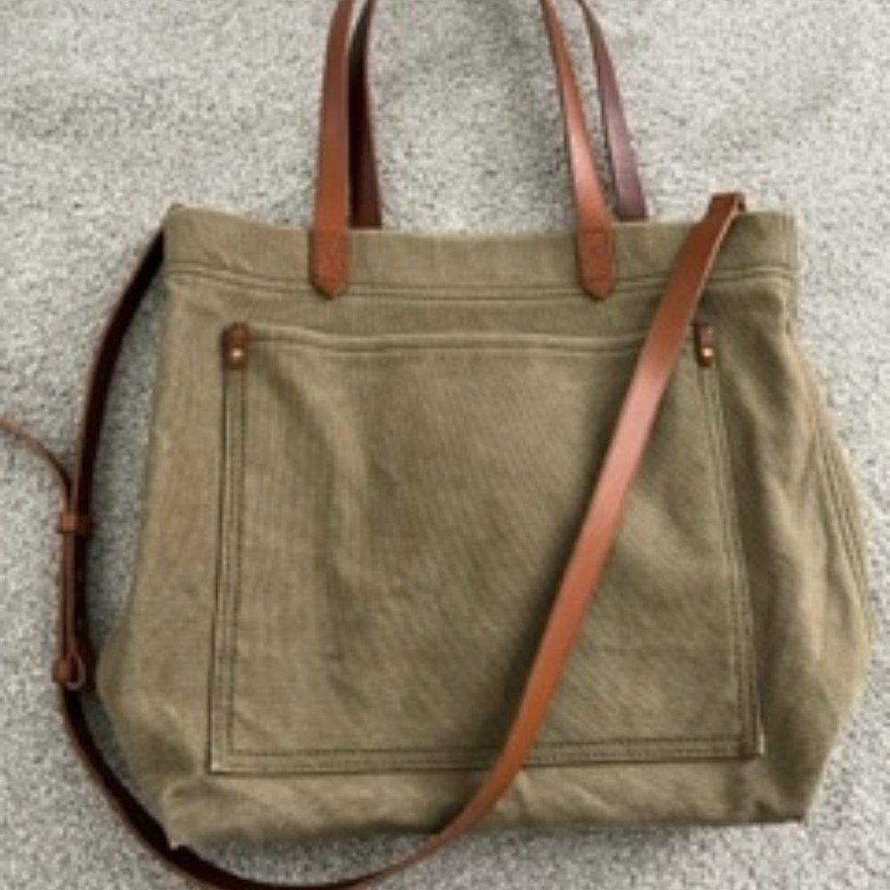 Madewell the canvas medium transport tote bag in green
